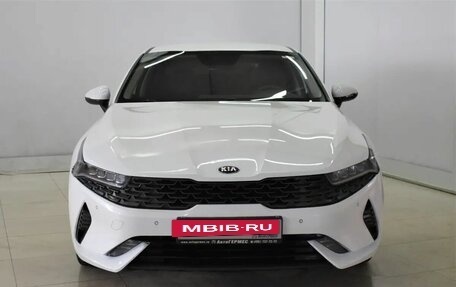 KIA K5, 2021 год, 1 875 000 рублей, 2 фотография