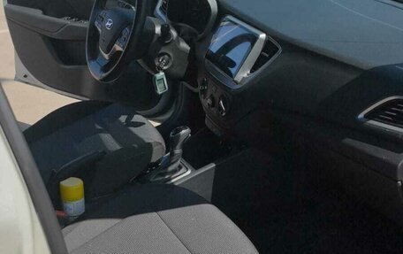 Hyundai Solaris II рестайлинг, 2019 год, 1 550 000 рублей, 6 фотография