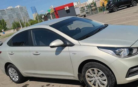 Hyundai Solaris II рестайлинг, 2019 год, 1 550 000 рублей, 4 фотография