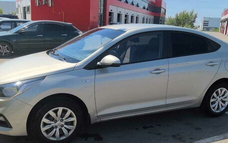 Hyundai Solaris II рестайлинг, 2019 год, 1 550 000 рублей, 7 фотография