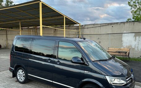 Volkswagen Multivan T6 рестайлинг, 2018 год, 5 200 000 рублей, 29 фотография