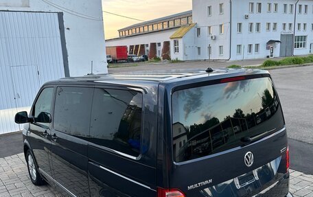 Volkswagen Multivan T6 рестайлинг, 2018 год, 5 200 000 рублей, 27 фотография