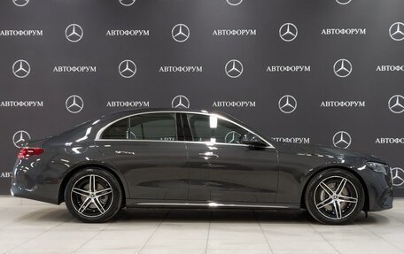 Mercedes-Benz E-Класс, 2024 год, 10 700 000 рублей, 4 фотография