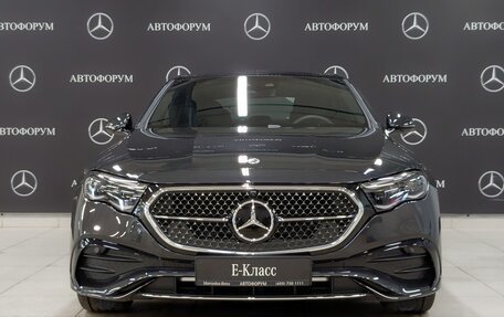 Mercedes-Benz E-Класс, 2024 год, 10 700 000 рублей, 5 фотография