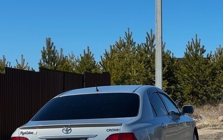 Toyota Crown, 2004 год, 1 430 000 рублей, 2 фотография