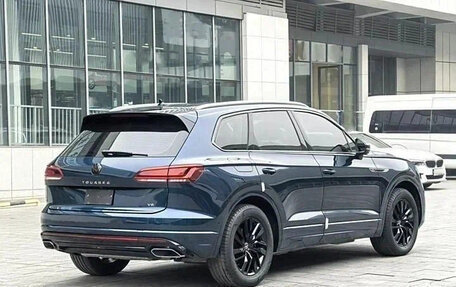 Volkswagen Touareg III, 2022 год, 3 900 200 рублей, 6 фотография
