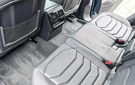Volkswagen Touareg III, 2022 год, 3 900 200 рублей, 13 фотография
