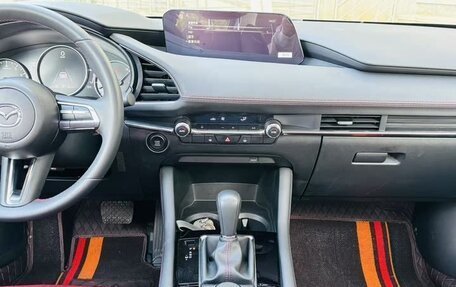 Mazda 3, 2024 год, 2 000 100 рублей, 15 фотография