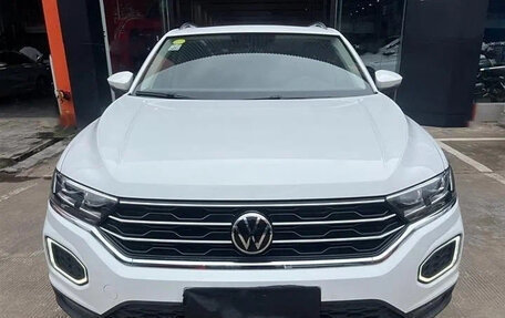 Volkswagen T-Roc I, 2022 год, 1 500 200 рублей, 3 фотография