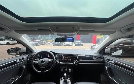Volkswagen T-Roc I, 2022 год, 1 500 200 рублей, 8 фотография