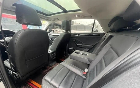 Volkswagen T-Roc I, 2022 год, 1 500 200 рублей, 10 фотография