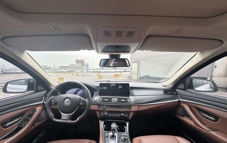BMW 5 серия, 2017 год, 2 446 000 рублей, 9 фотография