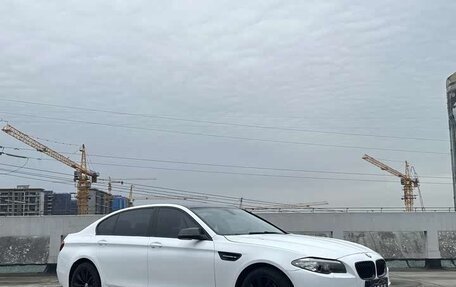 BMW 5 серия, 2017 год, 2 446 000 рублей, 3 фотография