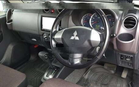 Mitsubishi Pajero Mini II, 2010 год, 600 000 рублей, 3 фотография