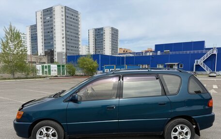 Toyota Ipsum II, 1999 год, 650 000 рублей, 3 фотография