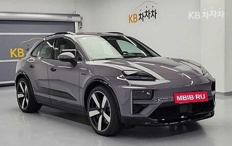 Porsche Macan, 2024 год, 14 828 000 рублей, 3 фотография