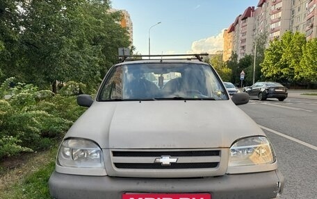 Chevrolet Niva I рестайлинг, 2003 год, 280 000 рублей, 2 фотография