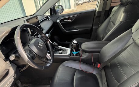 Toyota RAV4, 2020 год, 3 222 111 рублей, 8 фотография