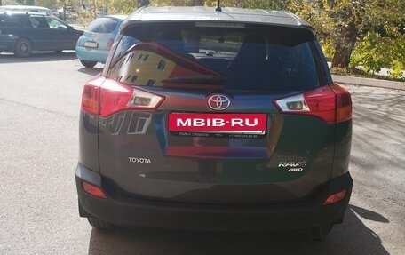 Toyota RAV4, 2013 год, 1 850 000 рублей, 6 фотография