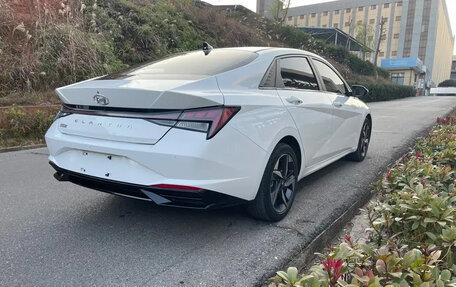 Hyundai Elantra, 2022 год, 1 150 000 рублей, 7 фотография