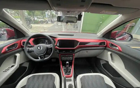 Volkswagen T-Cross I, 2021 год, 1 525 600 рублей, 5 фотография