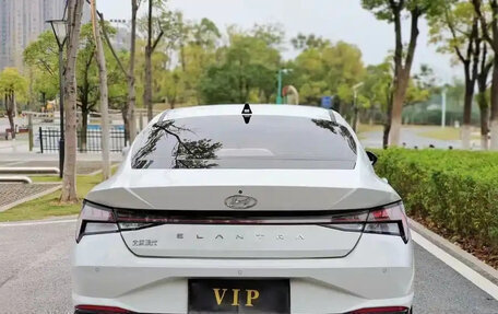 Hyundai Elantra, 2021 год, 1 150 000 рублей, 8 фотография