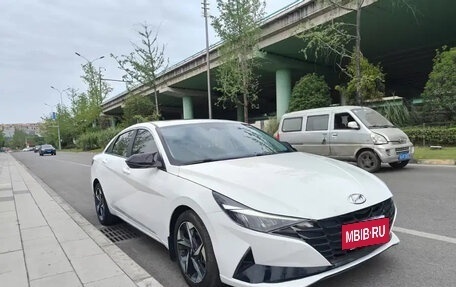 Hyundai Elantra, 2021 год, 1 150 000 рублей, 3 фотография