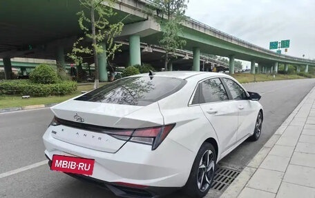 Hyundai Elantra, 2021 год, 1 150 000 рублей, 12 фотография