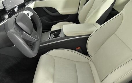 Tesla Model S I, 2023 год, 9 930 000 рублей, 10 фотография