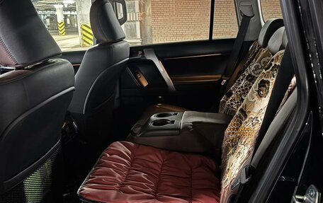 Toyota Land Cruiser Prado 150 рестайлинг 2, 2016 год, 4 500 000 рублей, 5 фотография