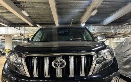Toyota Land Cruiser Prado 150 рестайлинг 2, 2016 год, 4 500 000 рублей, 4 фотография