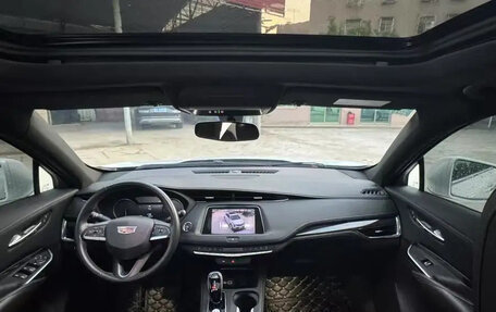 Cadillac XT4 I, 2021 год, 2 000 000 рублей, 8 фотография