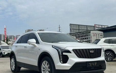 Cadillac XT4 I, 2021 год, 2 000 000 рублей, 3 фотография