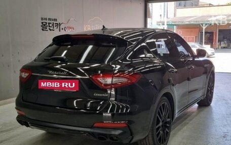 Maserati Levante I, 2021 год, 3 970 000 рублей, 3 фотография