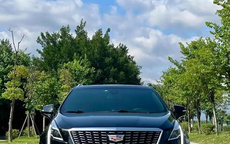 Cadillac XT5 I рестайлинг, 2021 год, 2 300 000 рублей, 2 фотография