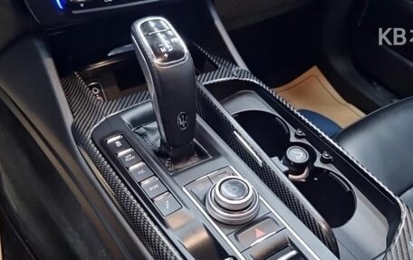 Maserati Levante I, 2021 год, 3 970 000 рублей, 10 фотография