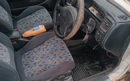Nissan Pulsar IV, 1997 год, 120 000 рублей, 11 фотография