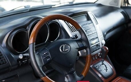 Lexus RX II рестайлинг, 2004 год, 1 300 000 рублей, 11 фотография