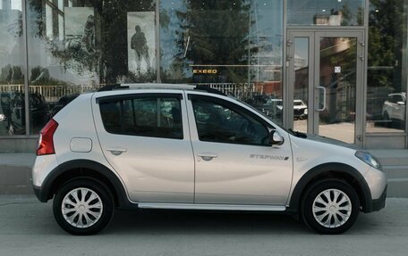 Renault Sandero I, 2014 год, 880 000 рублей, 4 фотография