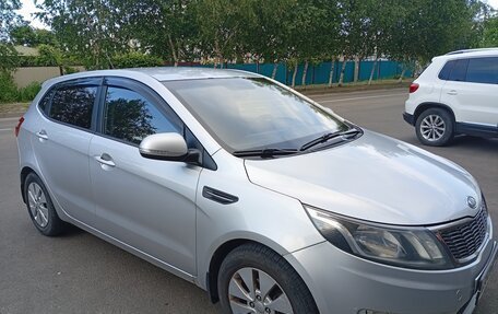 KIA Rio III рестайлинг, 2012 год, 1 000 000 рублей, 3 фотография