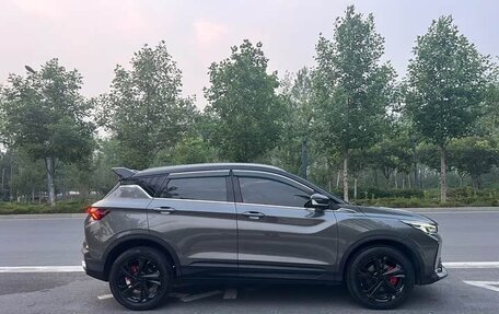 Geely Coolray I, 2022 год, 1 650 000 рублей, 6 фотография