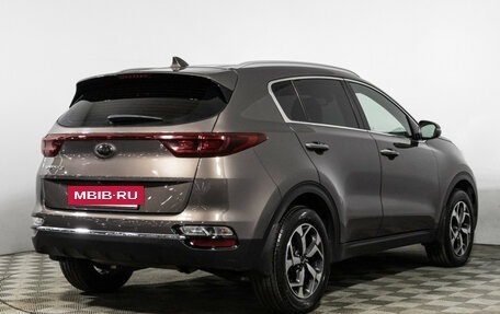 KIA Sportage IV рестайлинг, 2020 год, 2 100 000 рублей, 5 фотография