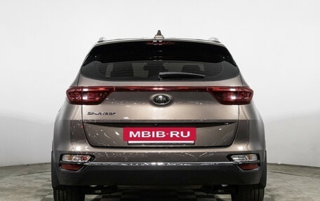 KIA Sportage IV рестайлинг, 2020 год, 2 100 000 рублей, 6 фотография