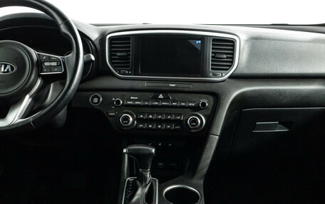 KIA Sportage IV рестайлинг, 2020 год, 2 100 000 рублей, 14 фотография