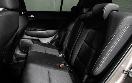 KIA Sportage IV рестайлинг, 2020 год, 2 100 000 рублей, 10 фотография