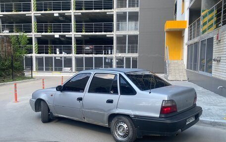 Daewoo Nexia I рестайлинг, 1999 год, 89 000 рублей, 5 фотография