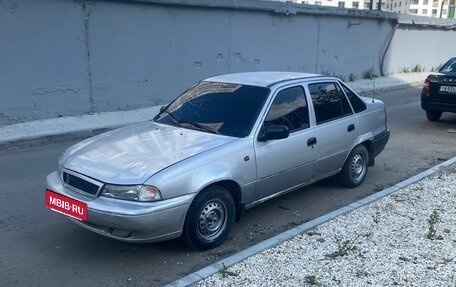Daewoo Nexia I рестайлинг, 1999 год, 89 000 рублей, 2 фотография
