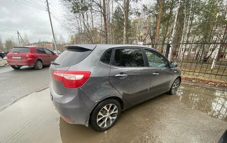 KIA Rio III рестайлинг, 2013 год, 900 000 рублей, 4 фотография