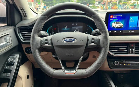 Ford Focus IV, 2021 год, 1 300 000 рублей, 8 фотография