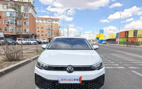 Volkswagen Lavida, 2025 год, 1 576 000 рублей, 2 фотография